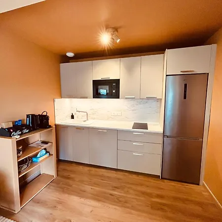Apartamento 2 Pièces Indépendant Sous Notre Maison *